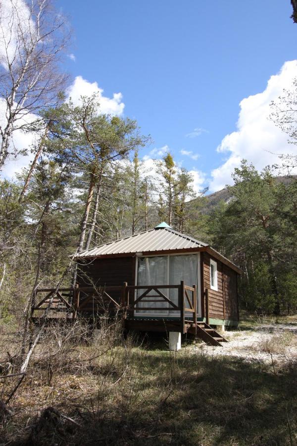 Camping Du Villard Thorame-Basse Zewnętrze zdjęcie