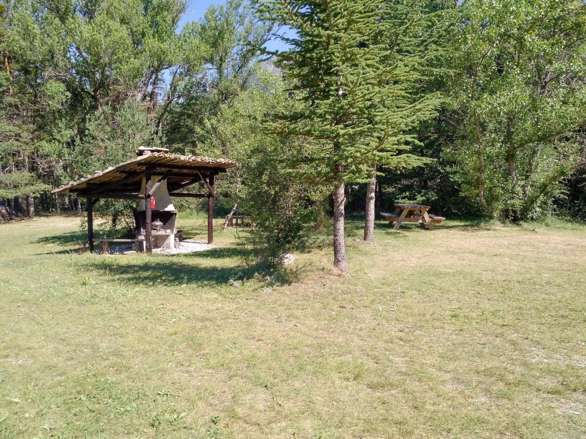 Camping Du Villard Thorame-Basse Zewnętrze zdjęcie