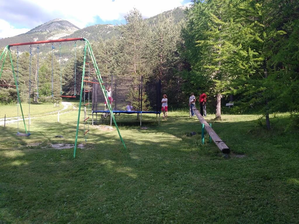 Camping Du Villard Thorame-Basse Zewnętrze zdjęcie