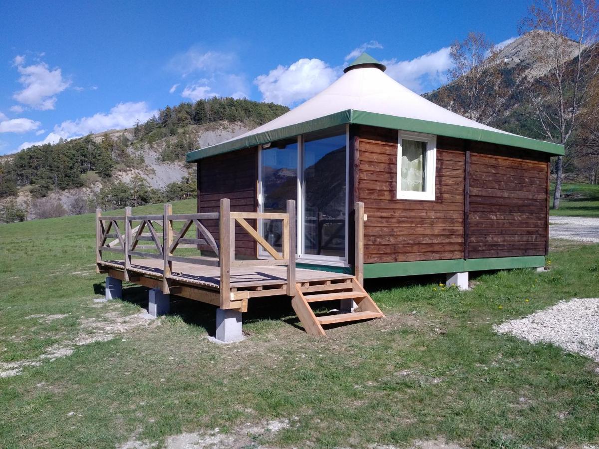 Camping Du Villard Thorame-Basse Zewnętrze zdjęcie